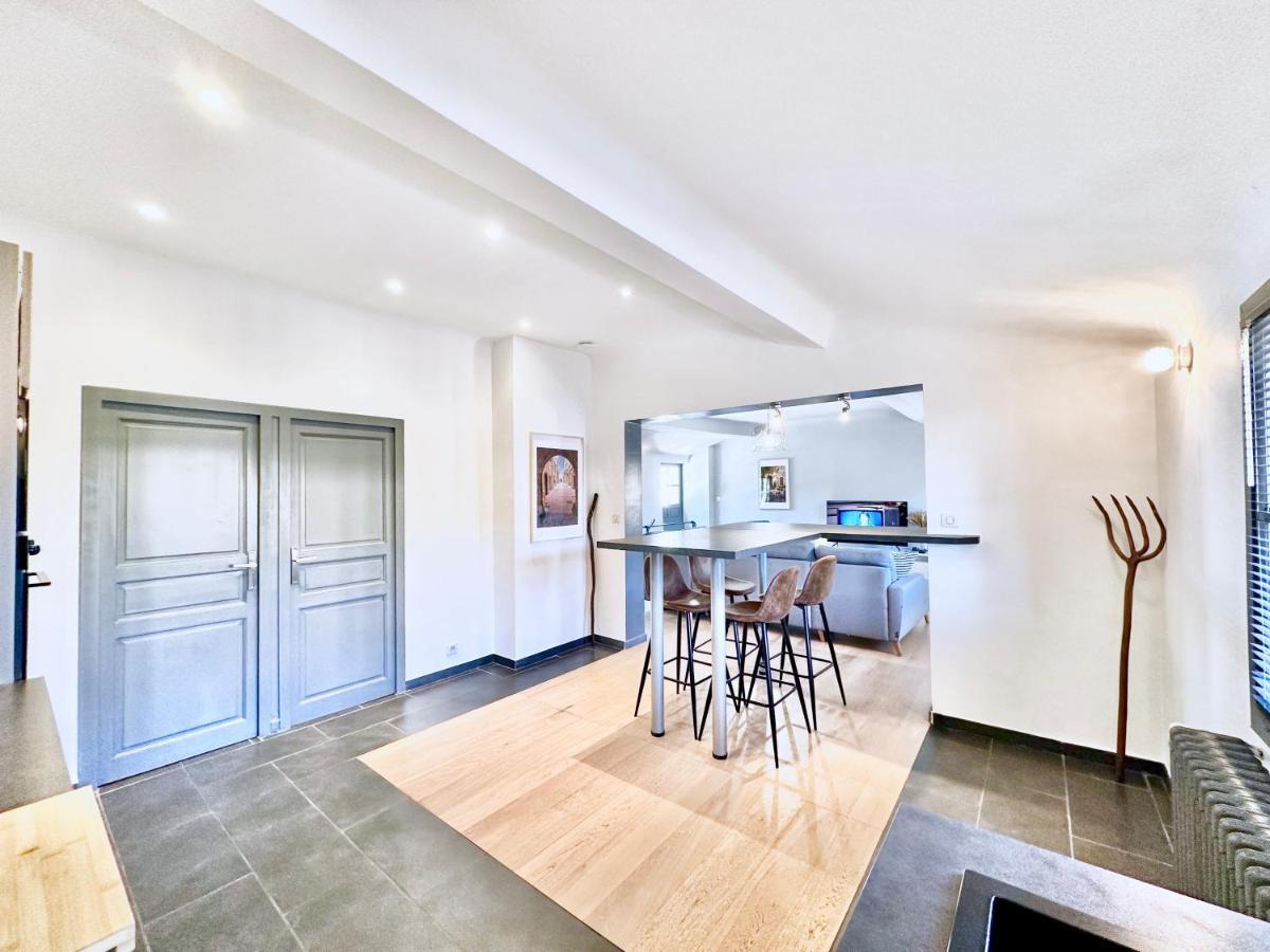 Ersextius, Lgll1, Apartment *
